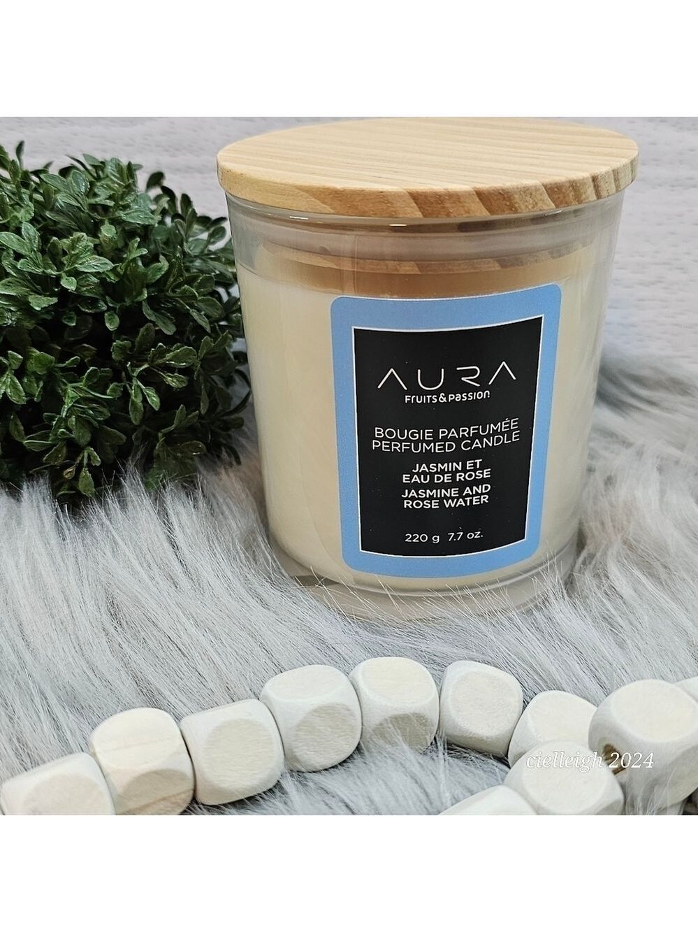 Avon Aura Single wick Fruits And Passion candle Jasmine And Rose Water